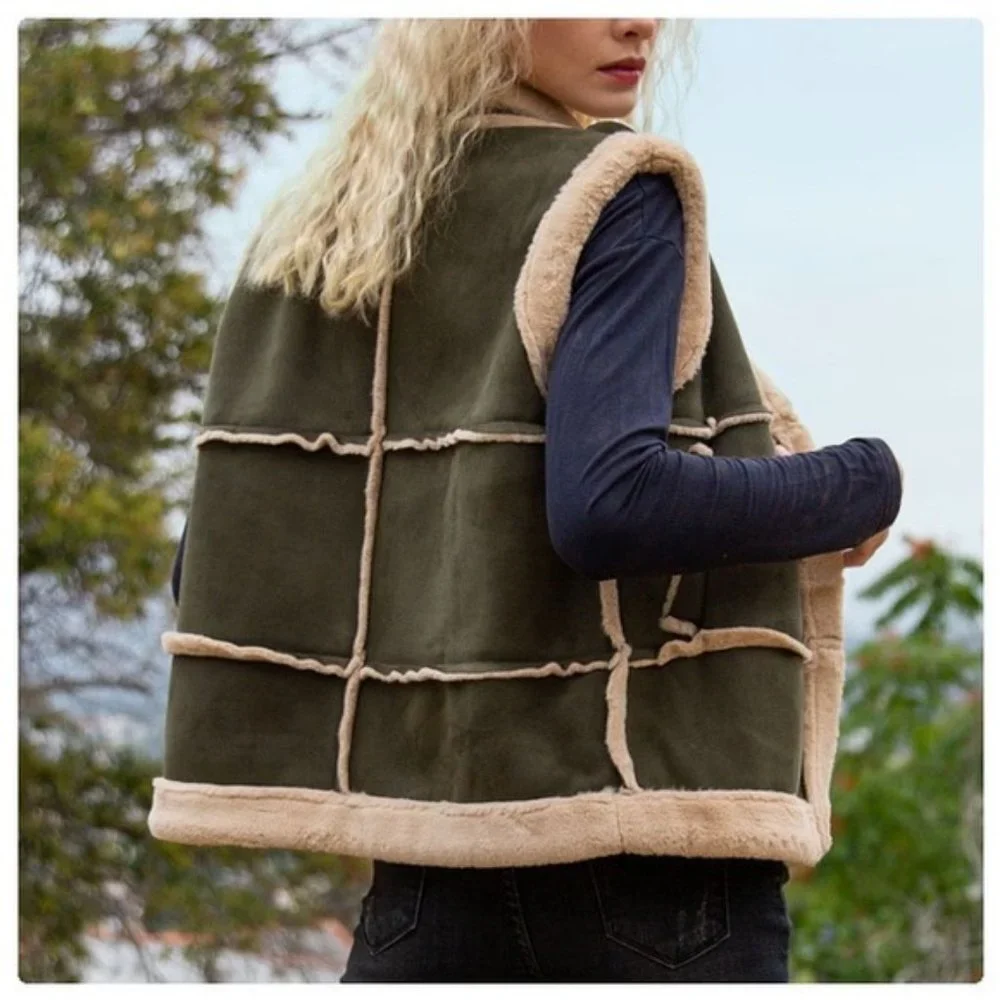 POL Cheyenne Suede Fleece Vest - Picture 4 of 11